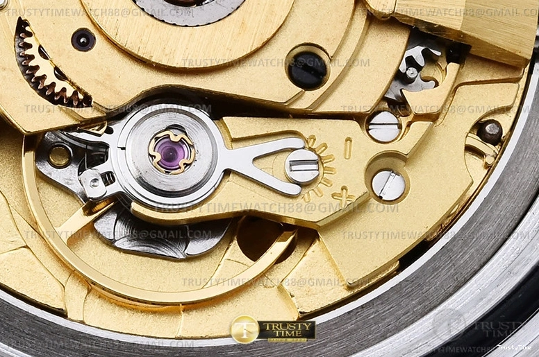 0110 Elegant Submariner 116610LV 904L Dia SS SS Grn Noob A 1080